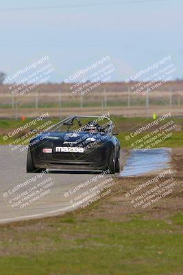 media/Feb-26-2023-CalClub SCCA (Sun) [[f8cdabb8fb]]/Race 2/